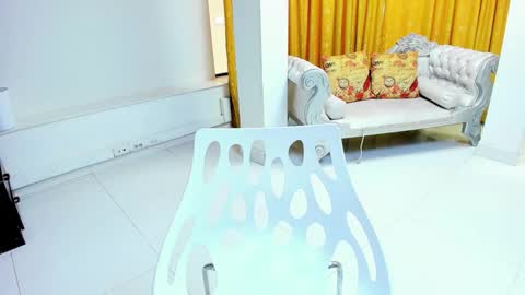 Snapshot of alexa_price_ chatting on September 29, 7:51 pm alexa_price_ online show from September 29, 7:51 pm