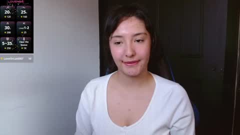 Snapshot of alexaa08 chatting on July 17, 2:24 pm Alexandra 3 online show from July 17, 2:24 pm