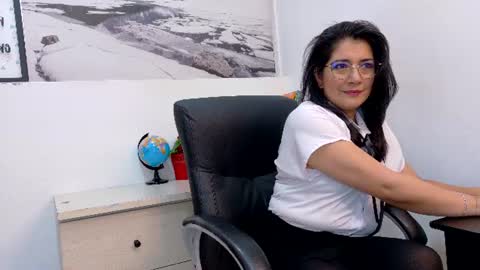 Snapshot of alexaa_sanz chatting on July 25, 6:05 pm Alexaa sanz online show from July 25, 6:05 pm