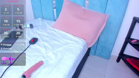 alexaa_small online show from February 19, 3:49 pm