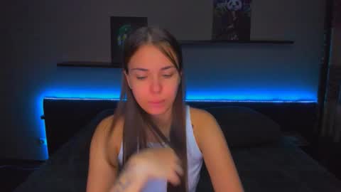 angel online show from March 3, 12:28 am