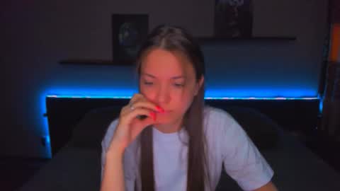 angel online show from March 27, 1:11 am