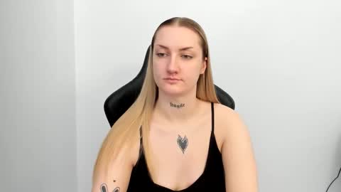 Alexa online show from April 8, 12:05 pm