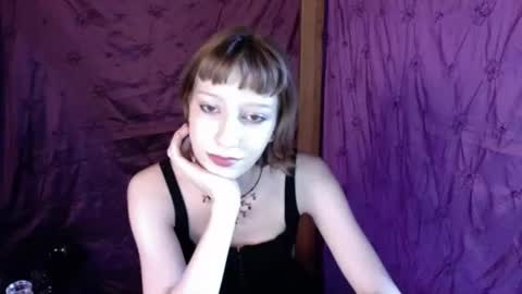 Snapshot of alexahornygirl chatting on June 24, 4:17 pm Alexa online show from June 24, 4:17 pm