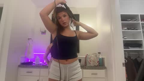 Snapshot of alexajefferies chatting on October 7, 6:49 pm alexajefferies online show from October 7, 6:49 pm