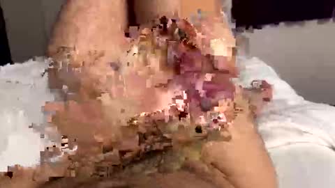 Snapshot of alexander418284 chatting on February 3, 6:22 am alexander418284 online show from February 3, 6:22 am