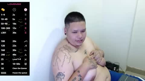 alexander online show from April 2, 11:24 pm