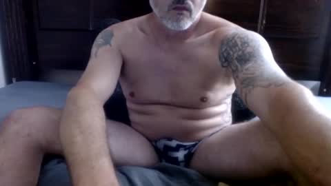 Snapshot of alexanderbloo chatting on September 17, 8:27 am Sean online show from September 17, 8:27 am