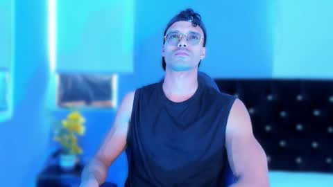 Alexander online show from March 14, 7:52 pm