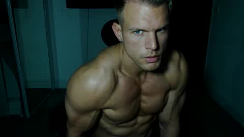 Snapshot of alexandersteelmuscle chatting on October 25, 6:46 pm Alexander Steel online show from October 25, 6:46 pm