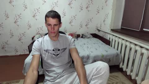alexanderstrongs online show from September 25, 6:06 am