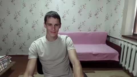 alexanderstrongs online show from July 18, 9:24 am