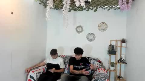 Snapshot of alexandluke1 chatting on November 10, 2:38 pm chicos hot online show from November 10, 2:38 pm