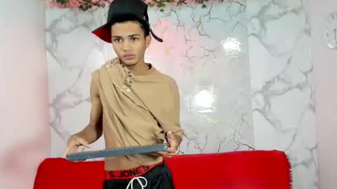 chicos hot online show from June 29, 7:25 pm