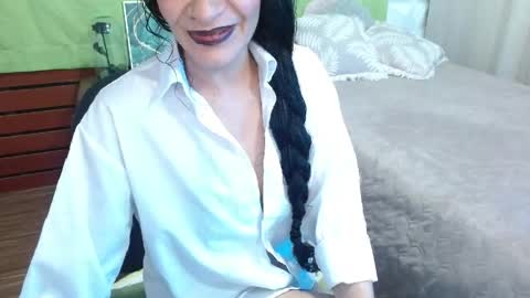 alexandra_jonas online show from April 15, 2:29 am