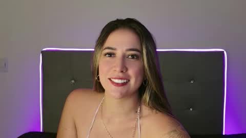 alexandraa_gomez online show from February 11, 10:15 pm