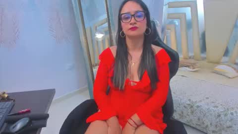 Snapshot of alexandramilff chatting on October 19, 3:51 am Alexandra Milff online show from October 19, 3:51 am