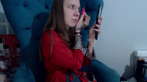 Alexandra online show from December 5, 4:09 am