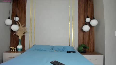 Snapshot of alexariot1 chatting on October 27, 12:20 pm alexariot1 online show from October 27, 12:20 pm