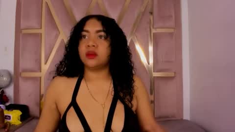 Snapshot of alexastormmy chatting on May 7, 9:53 pm alexastormmy online show from May 7, 9:53 pm