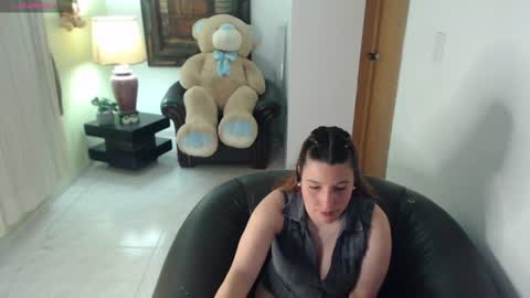 Snapshot of alexatai chatting on July 11, 10:55 pm alexatai online show from July 11, 10:55 pm