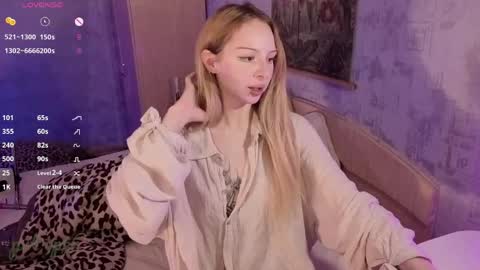 alexbellis online show from April 5, 2:09 am