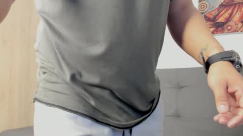 Alex  online show from April 17, 6:00 pm