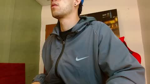 alexgiraldo__ online show from May 31, 12:23 pm