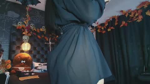 Alex online show from October 14, 6:52 pm