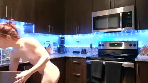 Alexi online show from January 6, 1:41 pm