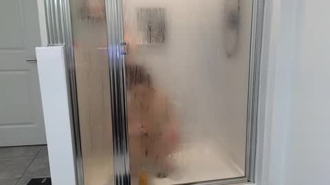 Alexi online show from January 16, 1:47 pm