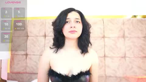 Snapshot of alexia_clark7 chatting on February 20, 8:09 pm alexia_clark7 online show from February 20, 8:09 pm