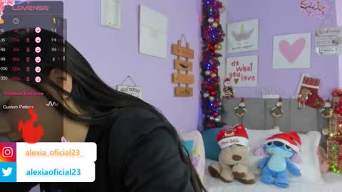Snapshot of alexia_fit23 chatting on December 5, 7:17 am Alexia online show from December 5, 7:17 am