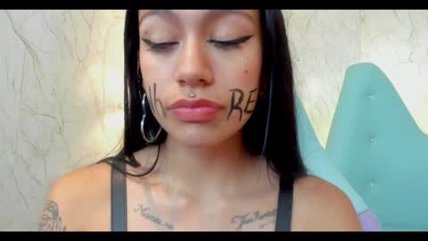 Alexiaa  Online 1430 to 2100 GMT-5 online show from December 11, 9:09 am