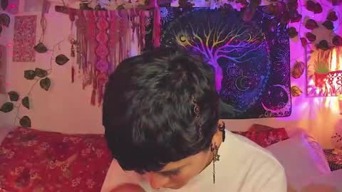 Snapshot of alexiafisher_ chatting on May 13, 4:37 pm Alex online show from May 13, 4:37 pm