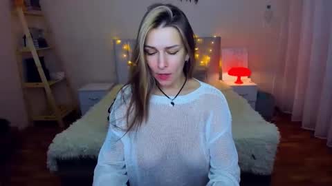 Snapshot of alexiayellow chatting on March 3, 10:42 pm Alexia online show from March 3, 10:42 pm