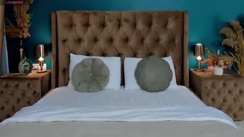 Alexis online show from January 11, 6:07 am