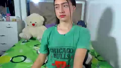 -- ALEXIS -- online show from July 8, 1:32 am