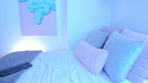 Snapshot of alexis_rosses chatting on October 7, 12:57 pm Alexiis 3 online show from October 7, 12:57 pm