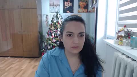 Snapshot of alexismillers chatting on February 2, 11:31 am AlexisMillers online show from February 2, 11:31 am