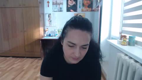 Snapshot of alexismillers chatting on February 20, 1:11 pm AlexisMillers online show from February 20, 1:11 pm