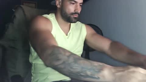 alexisrodriguez_ online show from September 10, 5:07 am