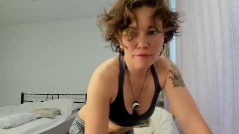 Sosweetcherry online show from December 23, 9:18 am