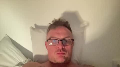 Snapshot of alexmale281 chatting on January 11, 11:45 am MrAM online show from January 11, 11:45 am