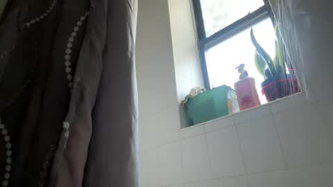 alexmalobx1 online show from January 26, 8:13 pm