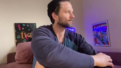 Alex Mann online show from January 13, 6:46 pm