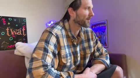 Snapshot of alexmanndickerson chatting on January 16, 6:45 pm Alex Mann online show from January 16, 6:45 pm