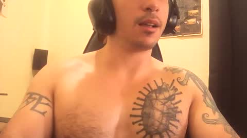 Snapshot of alexopenmind21 chatting on December 5, 4:58 pm Alexxx online show from December 5, 4:58 pm