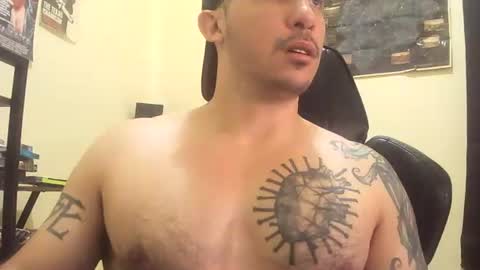 Snapshot of alexopenmind21 chatting on December 17, 5:19 pm Alexxx online show from December 17, 5:19 pm