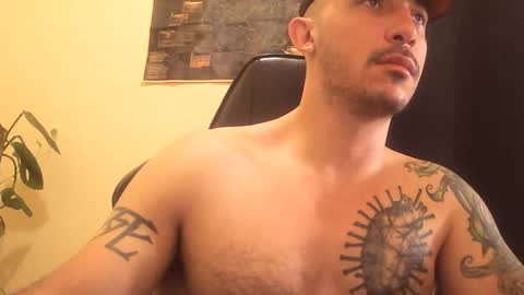 Alexxx online show from June 18, 2:10 pm